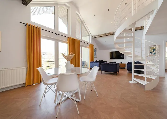 民宿 Penthouse 亚斯塔尔尼亚